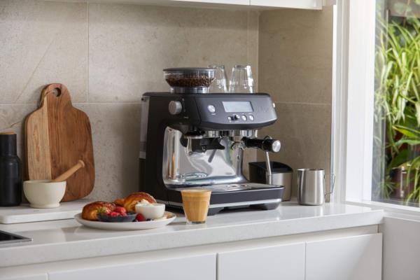 Sage The Barista Pro™ Espresso Coffee Machine - Black Truffle photo 3
